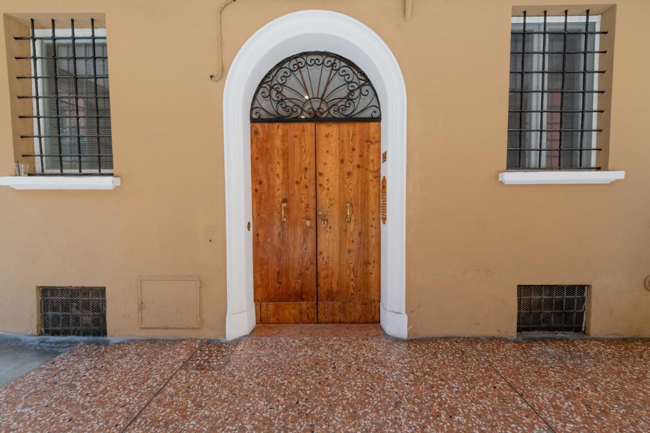 Apartamento Realkasa La Finestrella Sui Portici Bolonia Exterior foto