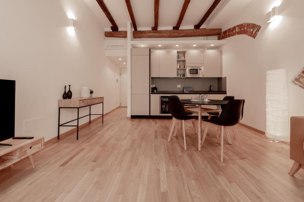 Apartamento Realkasa La Finestrella Sui Portici Bolonia Exterior foto